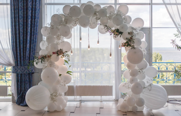 Round Circle Arch – Luxe Floral & Balloon Installation (7.5ft) - Image 8